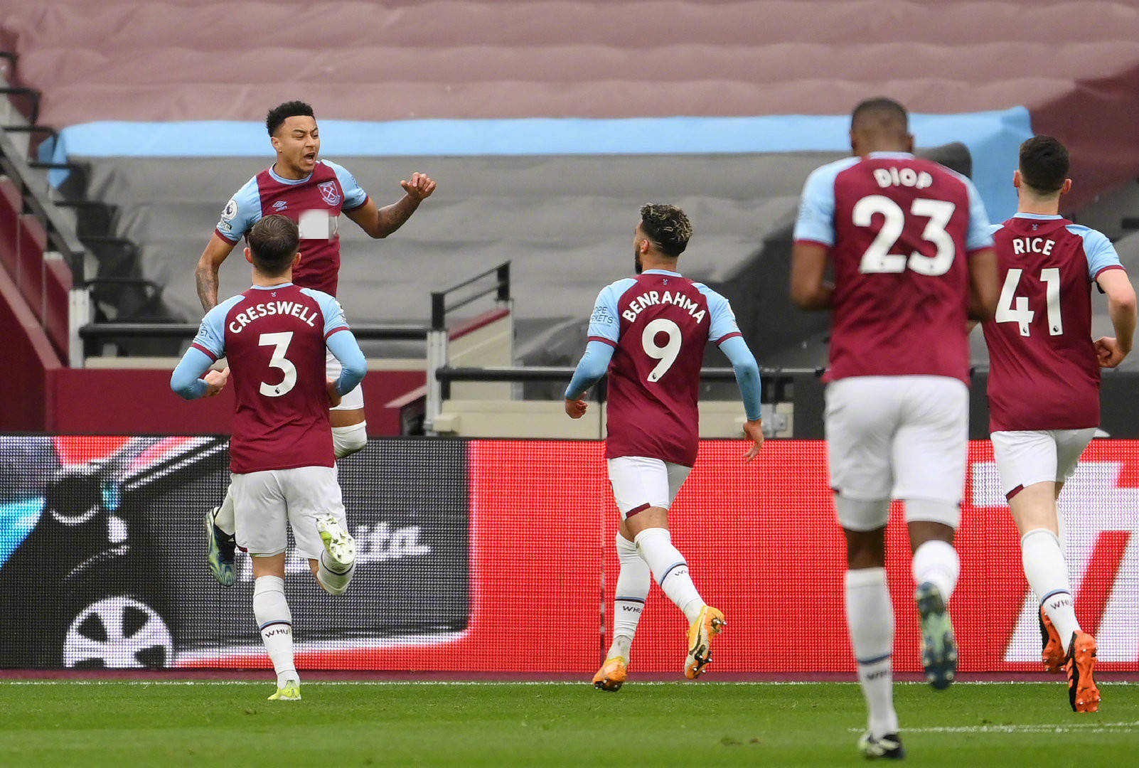 但他的比赛 但他的比赛